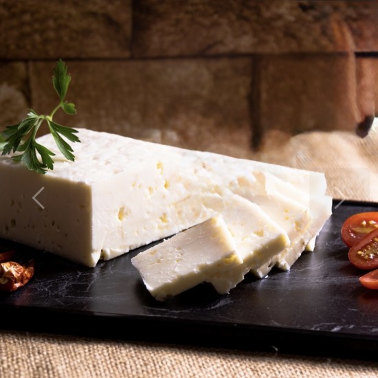 BEYAZ PEYNİR Ezine 600-700 GR 